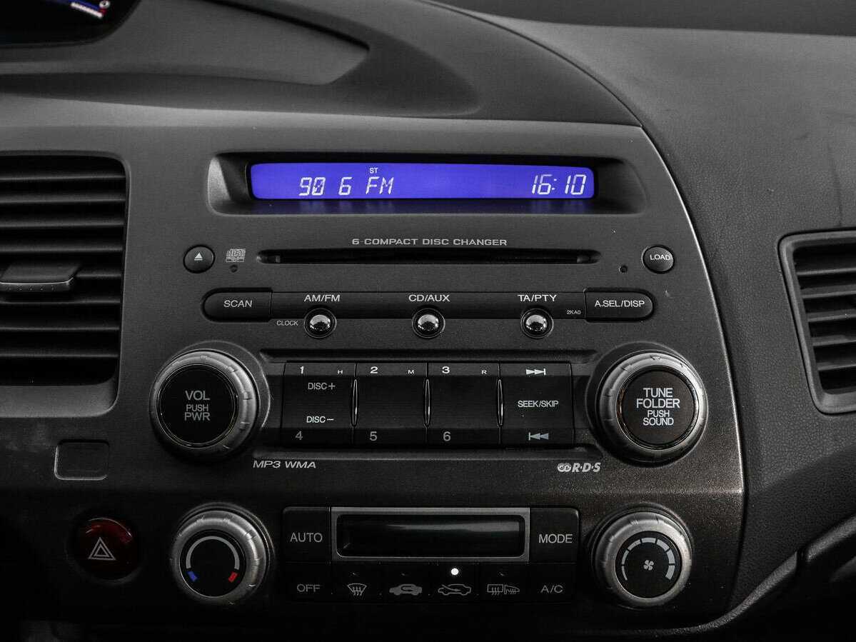 Honda Civic 2008 года с пробегом. Фото: #10