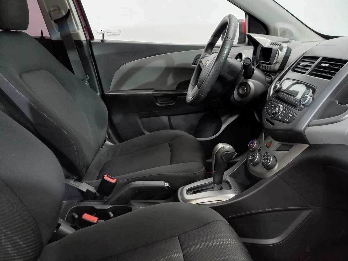 Chevrolet Aveo 2013 года с пробегом. Фото: #7
