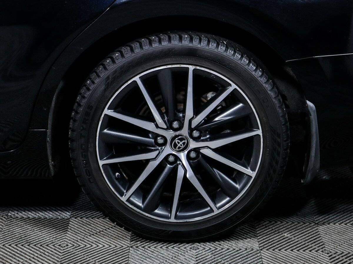 Toyota Camry 2021 года с пробегом. Фото: #11