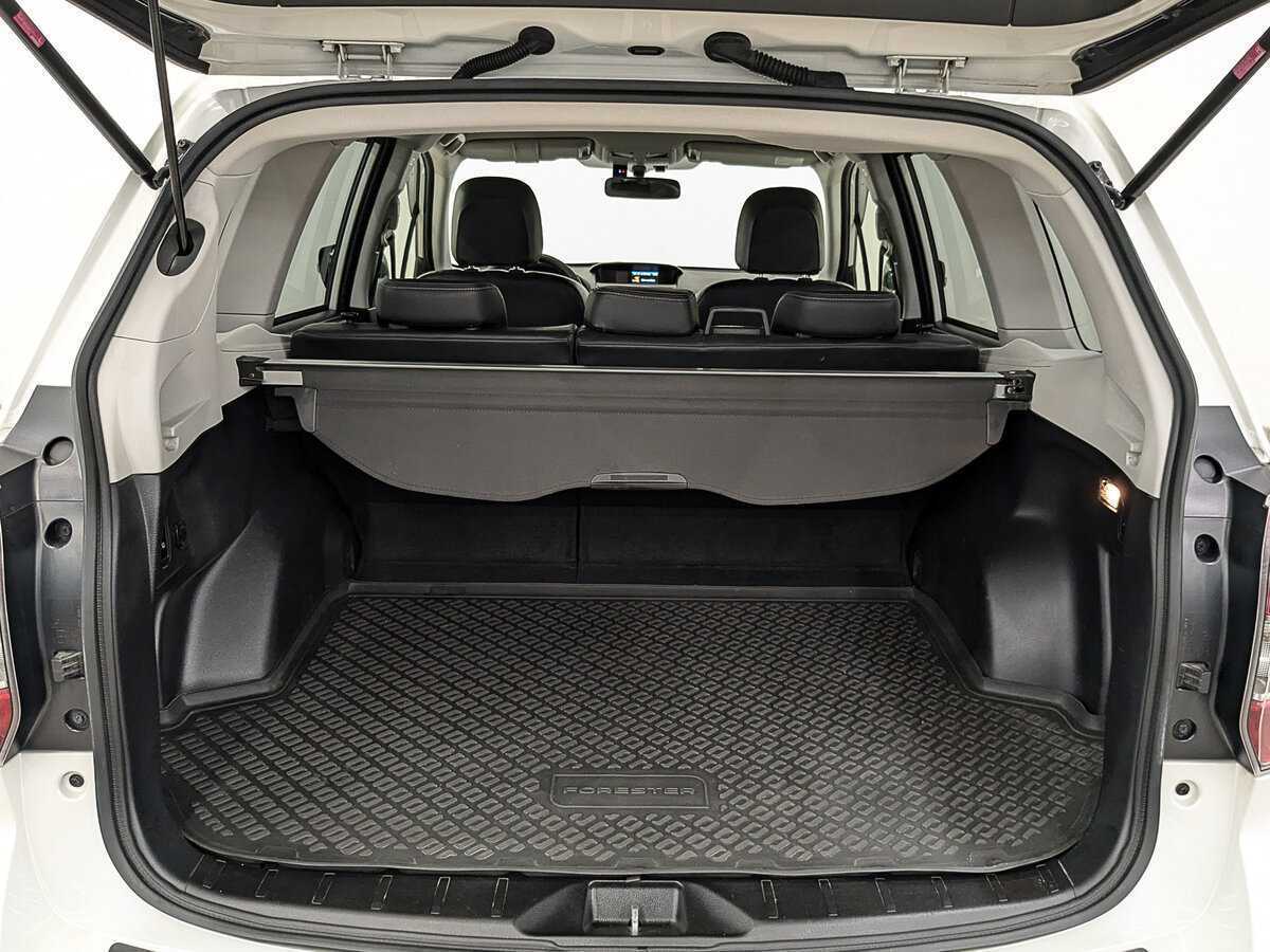 Subaru Forester 2013 года с пробегом. Фото: #9