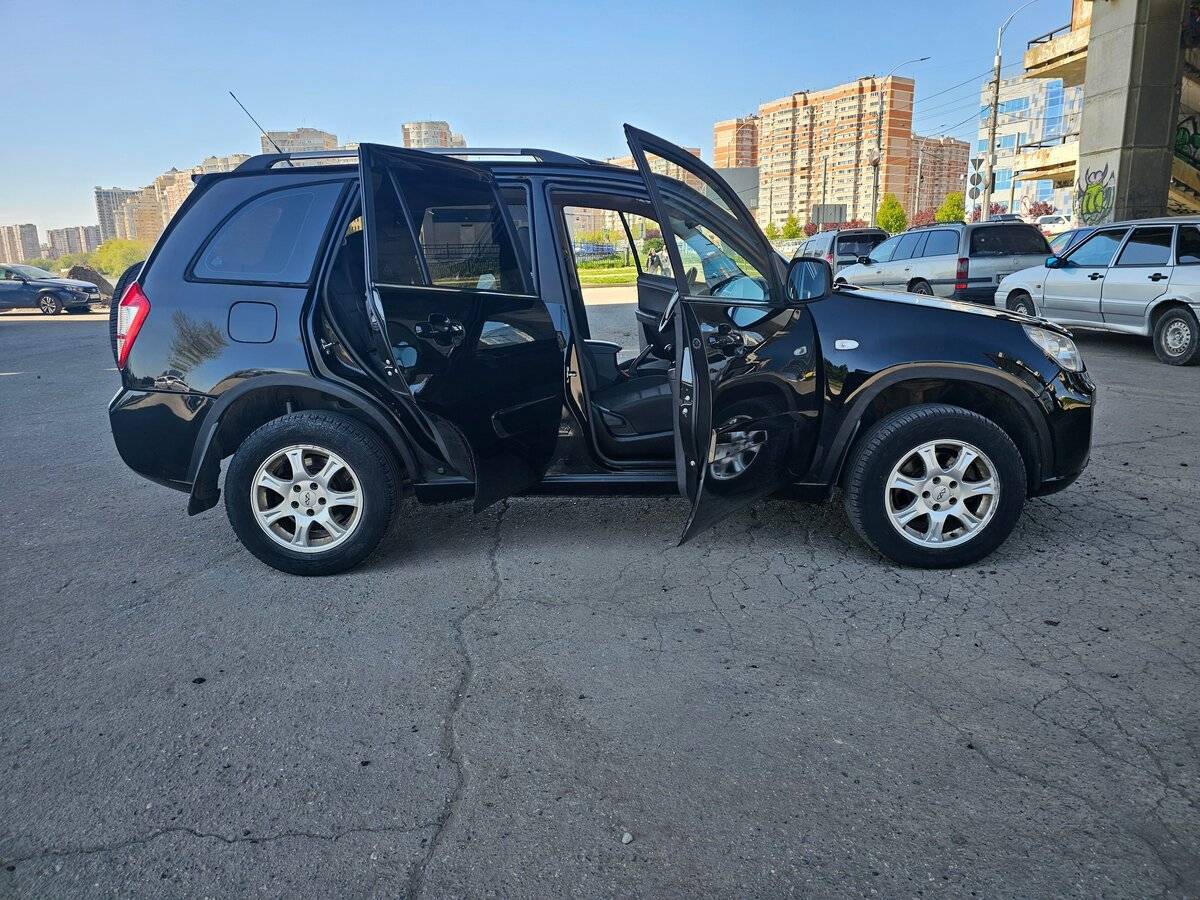 Chery Tiggo (T11) 2013 года с пробегом. Фото: #7