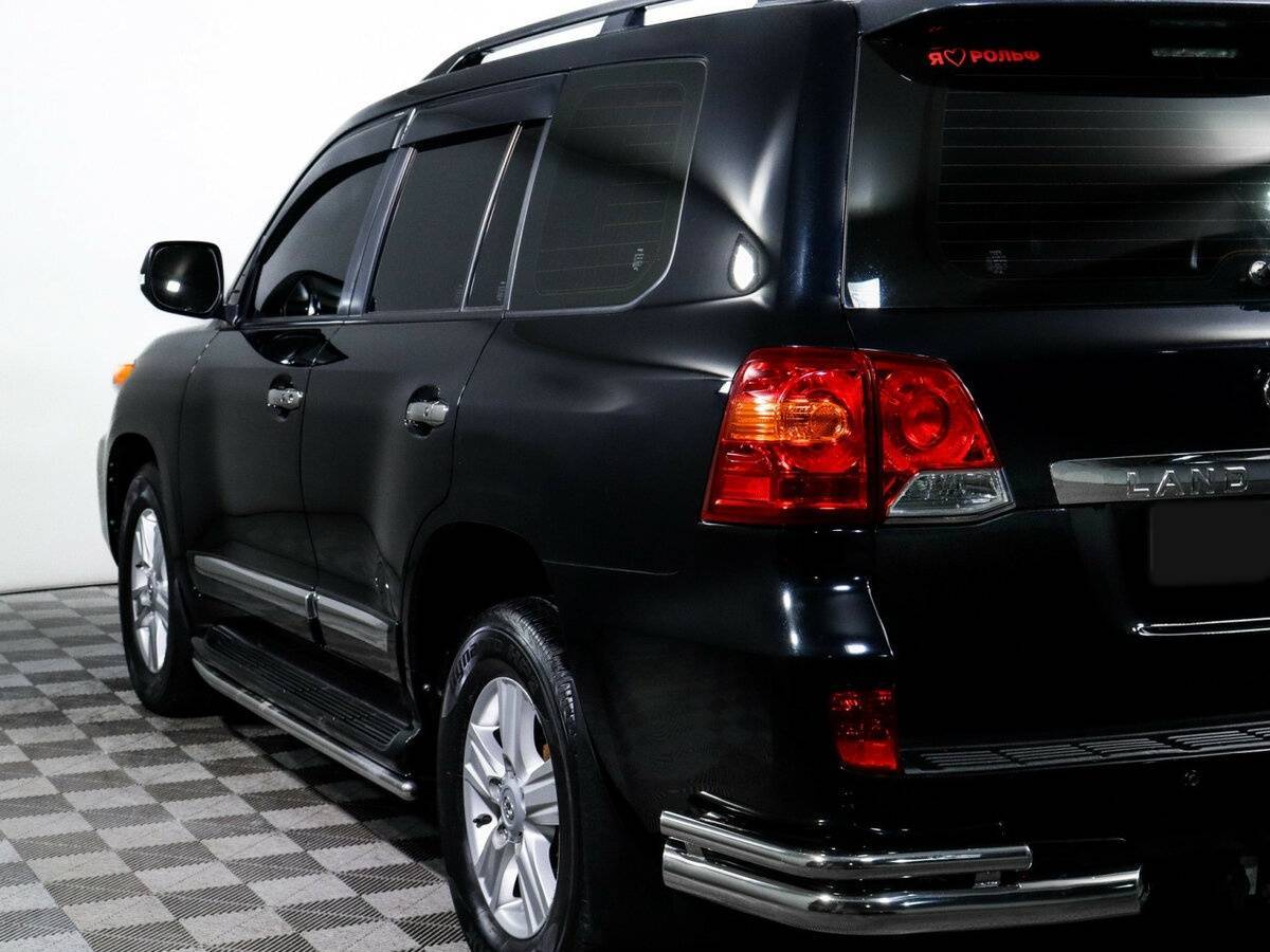 Toyota Land Cruiser 2013 года с пробегом. Фото: #18