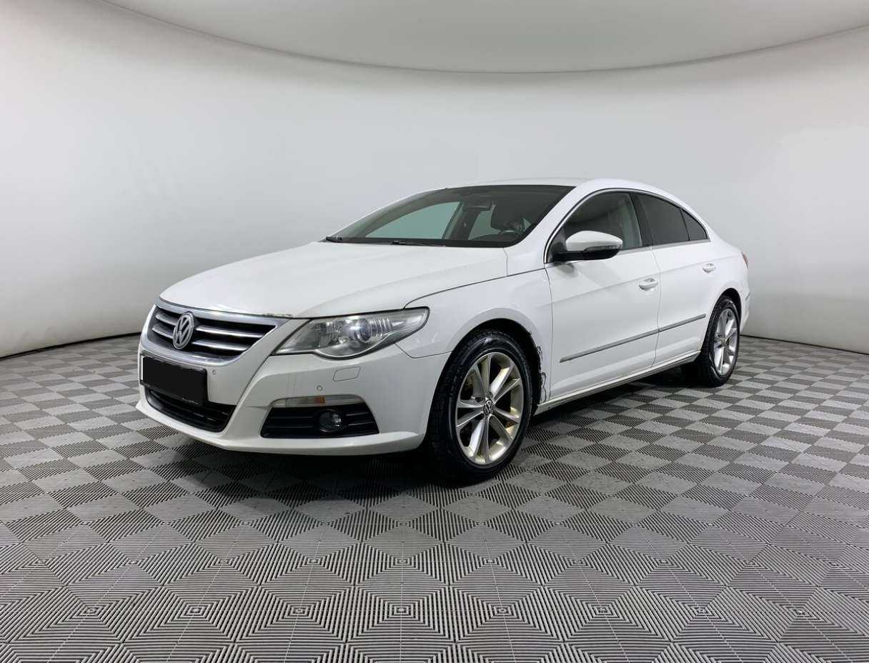 Volkswagen Passat CC 2011 года с пробегом. Посмотреть фото