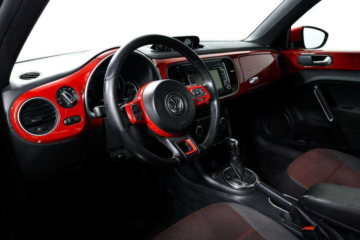 Volkswagen Beetle 2014 года с пробегом. Фото: #10