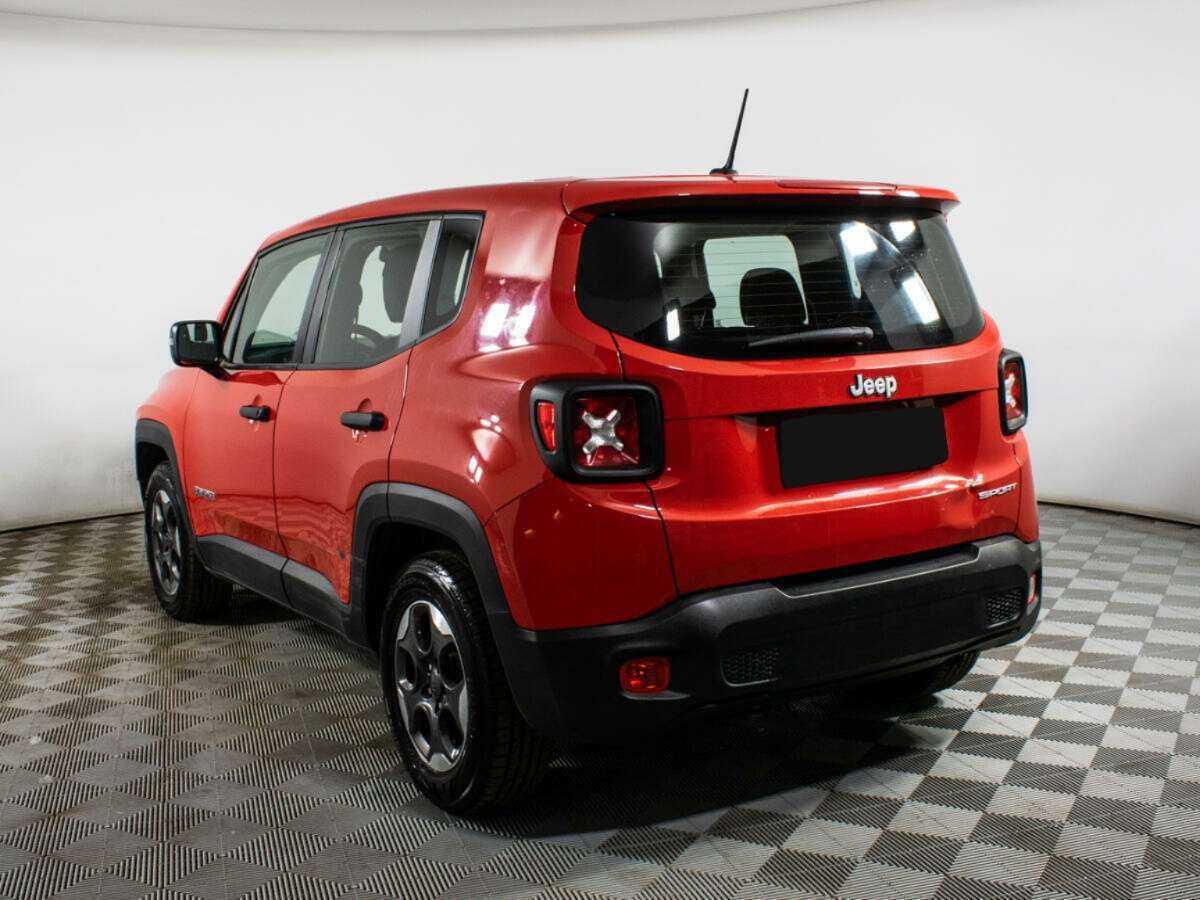 Jeep Renegade 2017 года с пробегом. Фото: #3