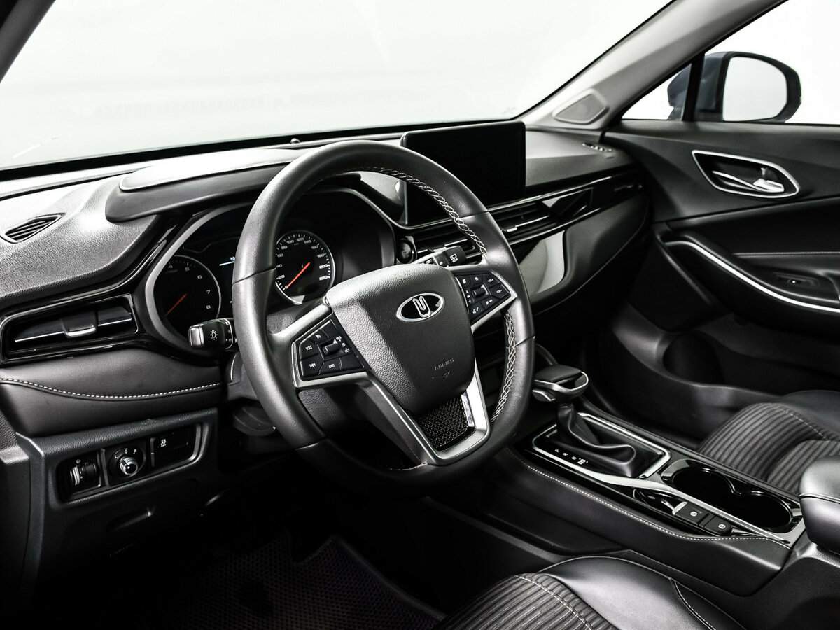 Москвич 3 2023 года с пробегом. Фото: #12