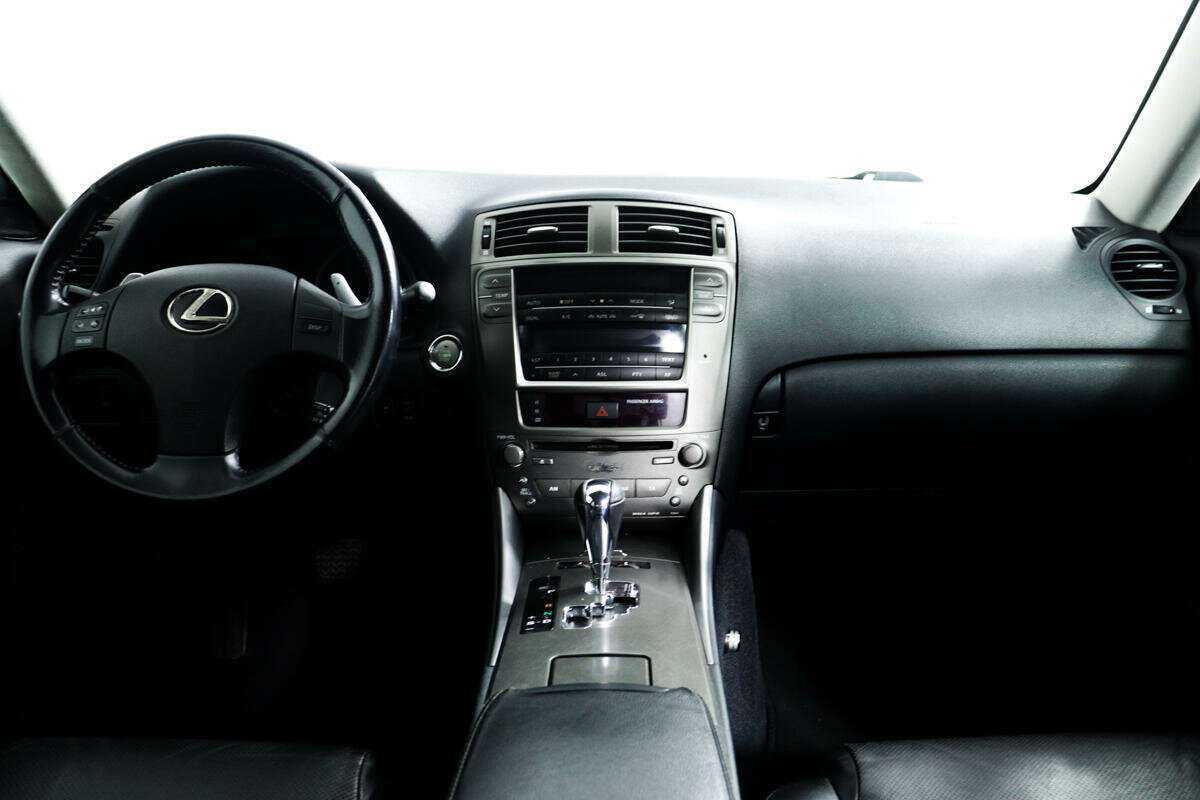 Lexus IS 2008 года с пробегом. Фото: #10