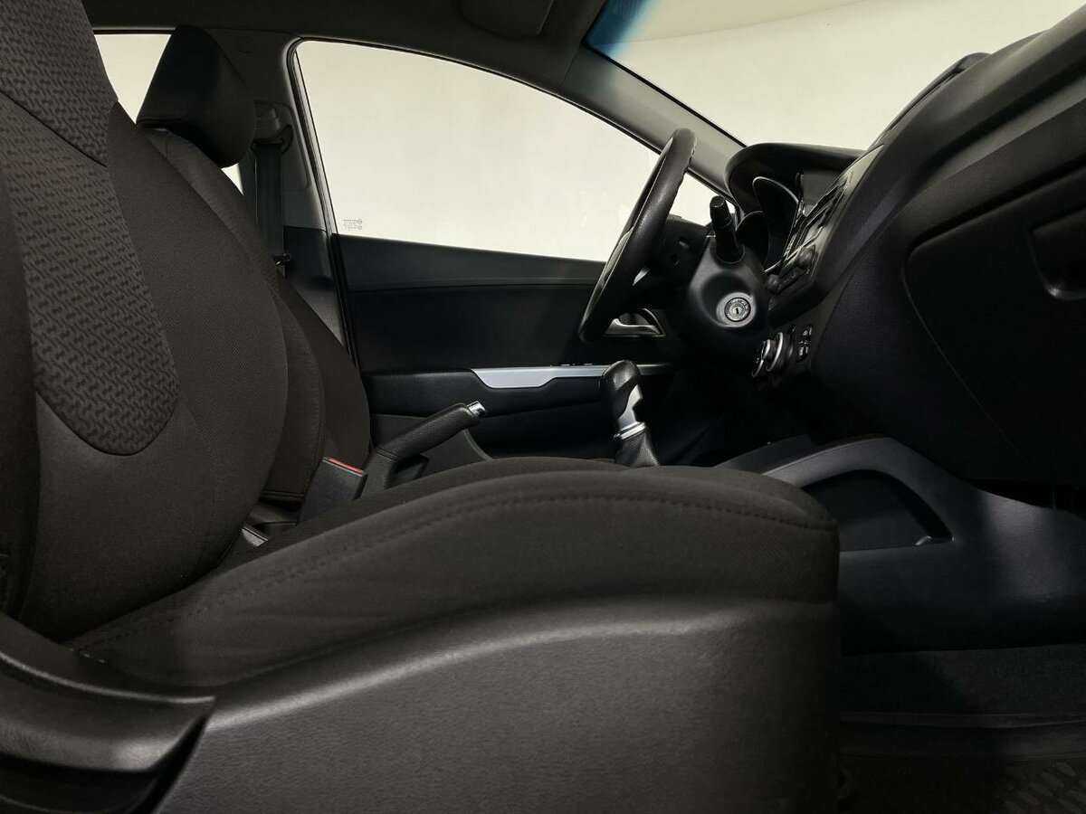 Kia Rio 2013 года с пробегом. Фото: #13