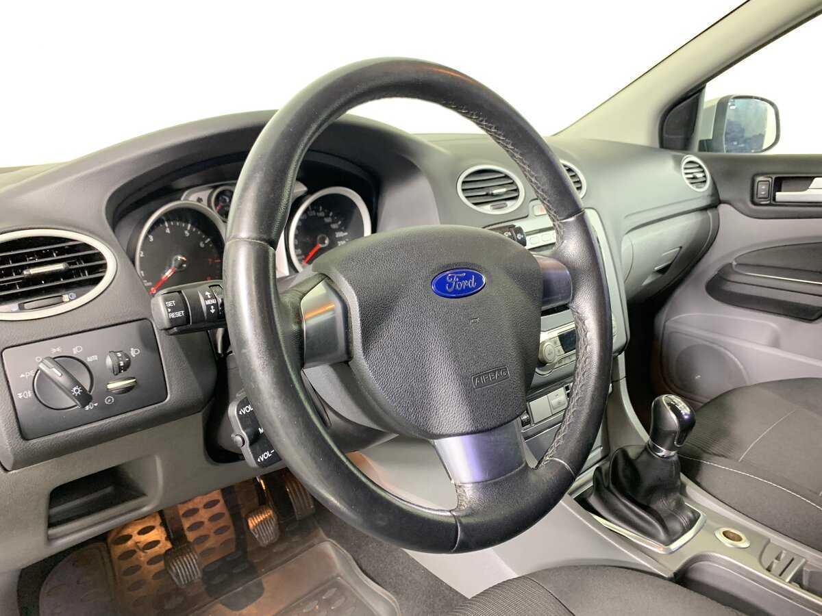 Ford Focus 2011 года с пробегом. Фото: #10