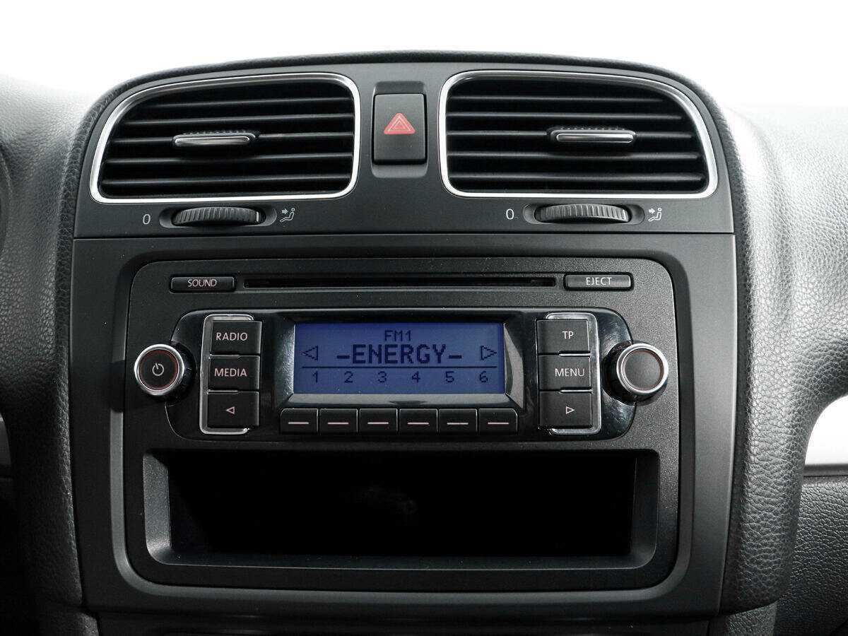 Volkswagen Golf 2009 года с пробегом. Фото: #11