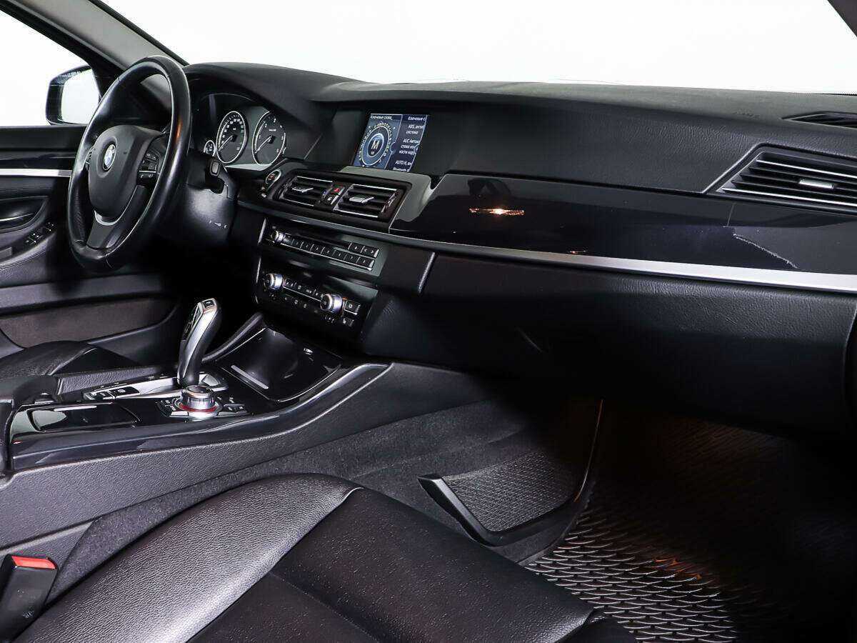 BMW 5 серии 2012 года с пробегом. Фото: #8