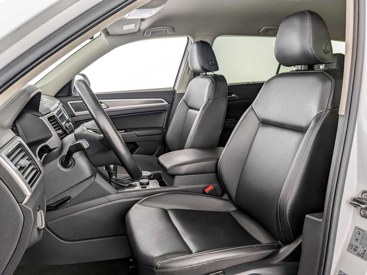 Volkswagen Teramont 2019 года с пробегом. Фото: #17