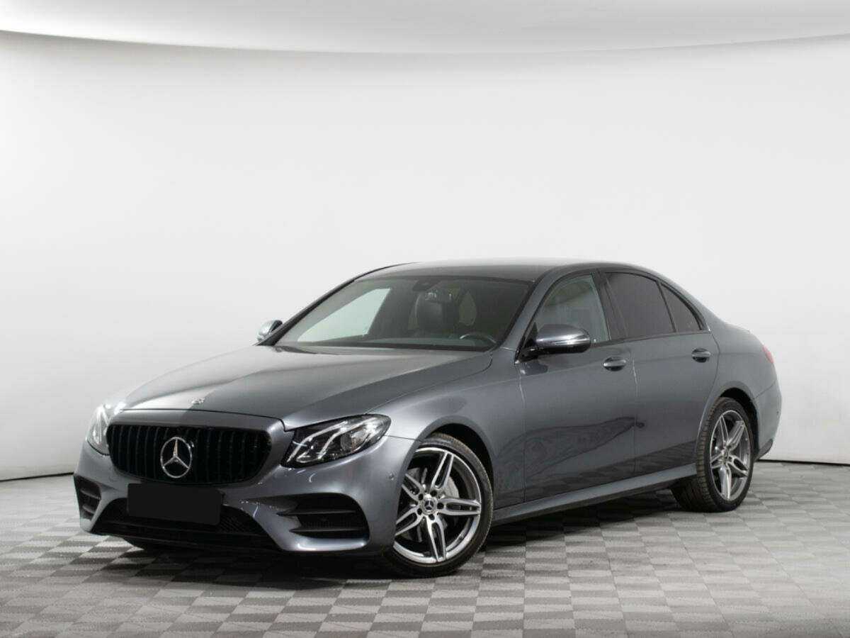 Mercedes-Benz E-Класс 2019 года с пробегом. Посмотреть фото