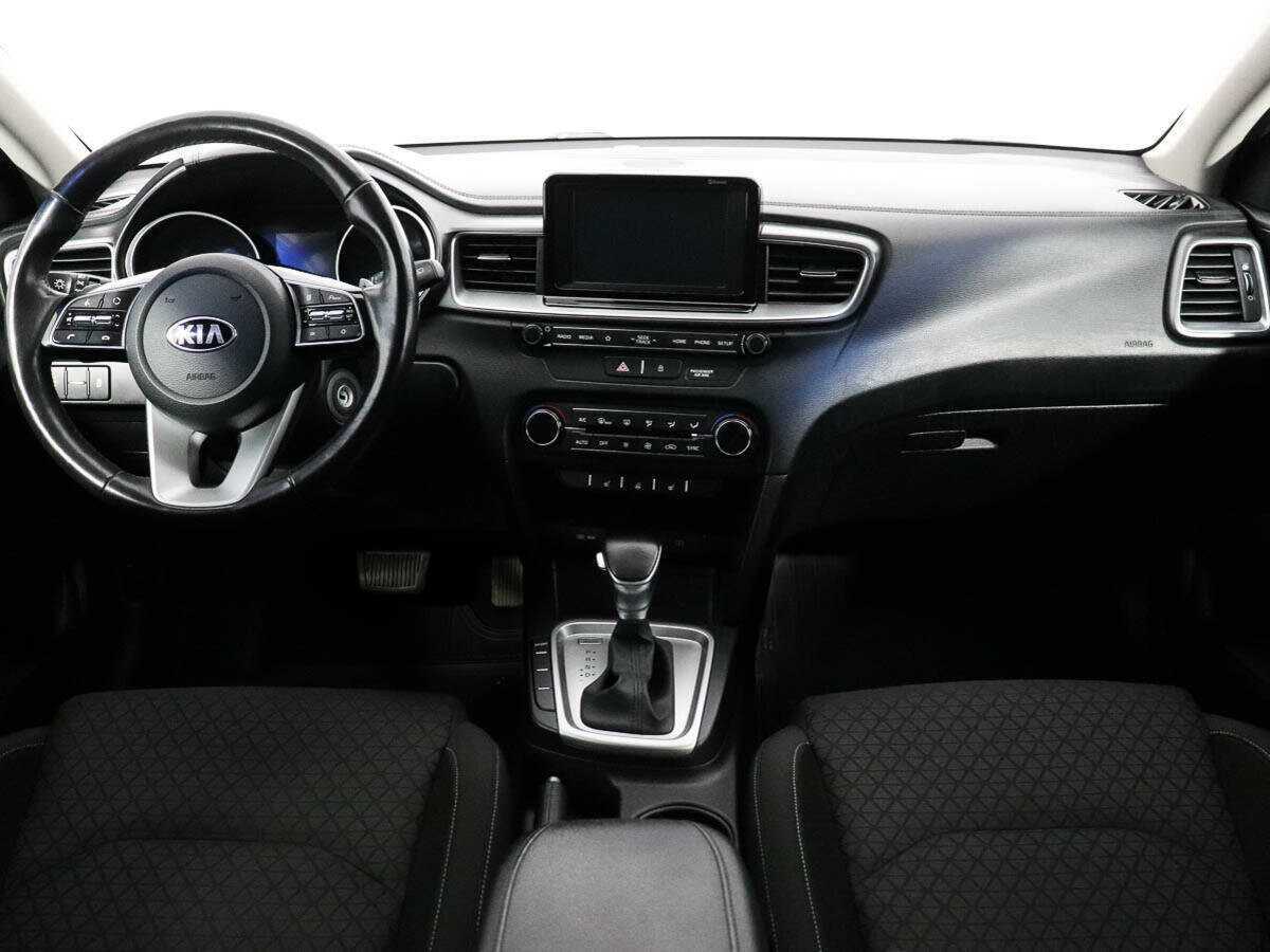 Kia Ceed 2019 года с пробегом. Фото: #12