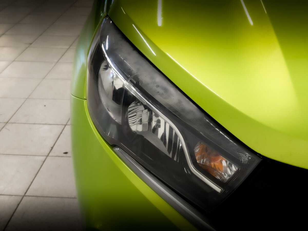 Lada (ВАЗ) Vesta 2016 года с пробегом. Фото: #16