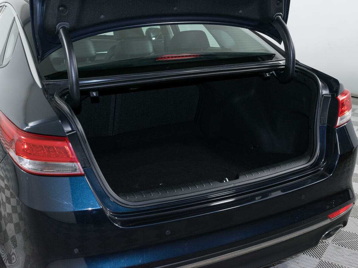 Kia Optima 2018 года с пробегом. Фото: #8