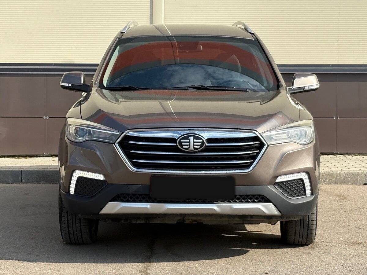 FAW Besturn X80 2020 года с пробегом. Фото: #1
