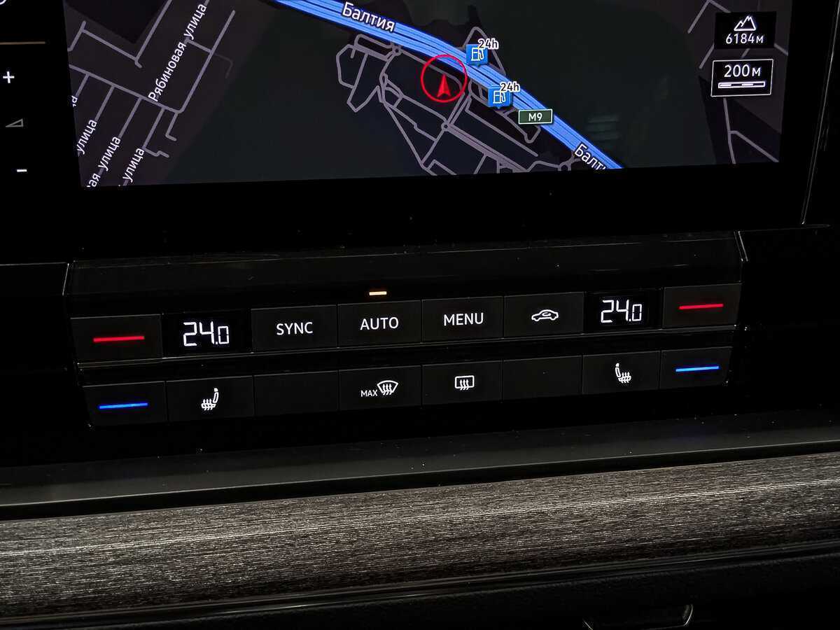 Volkswagen Touareg 2018 года с пробегом. Фото: #20