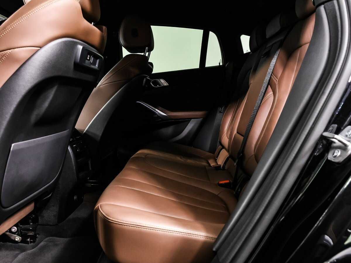 BMW X6 2021 года с пробегом. Фото: #12