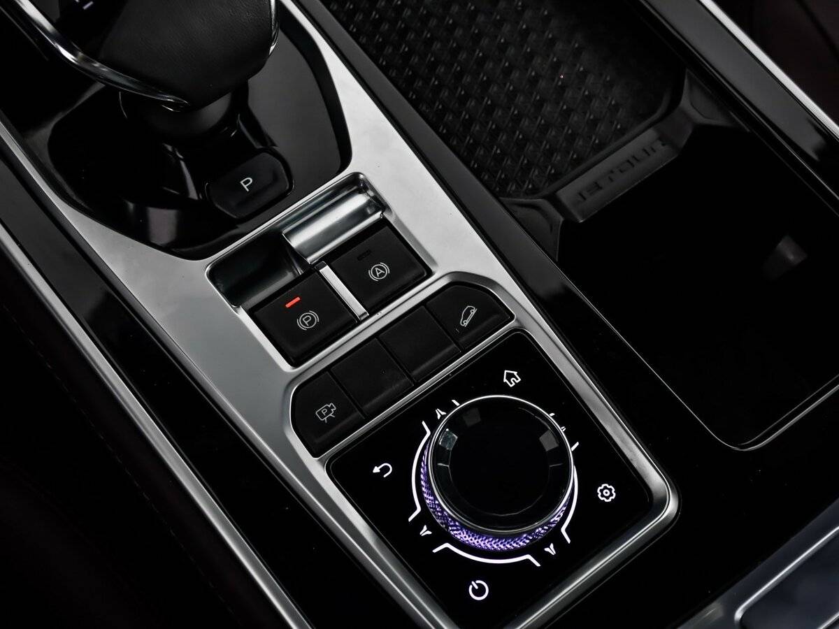 Jetour X90 PLUS 2023 года с пробегом. Фото: #17