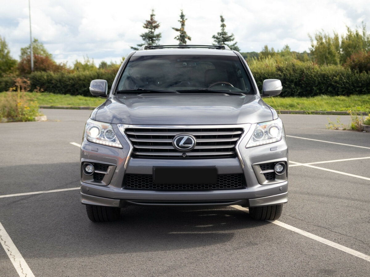 Lexus LX 2014 года с пробегом. Фото: #3