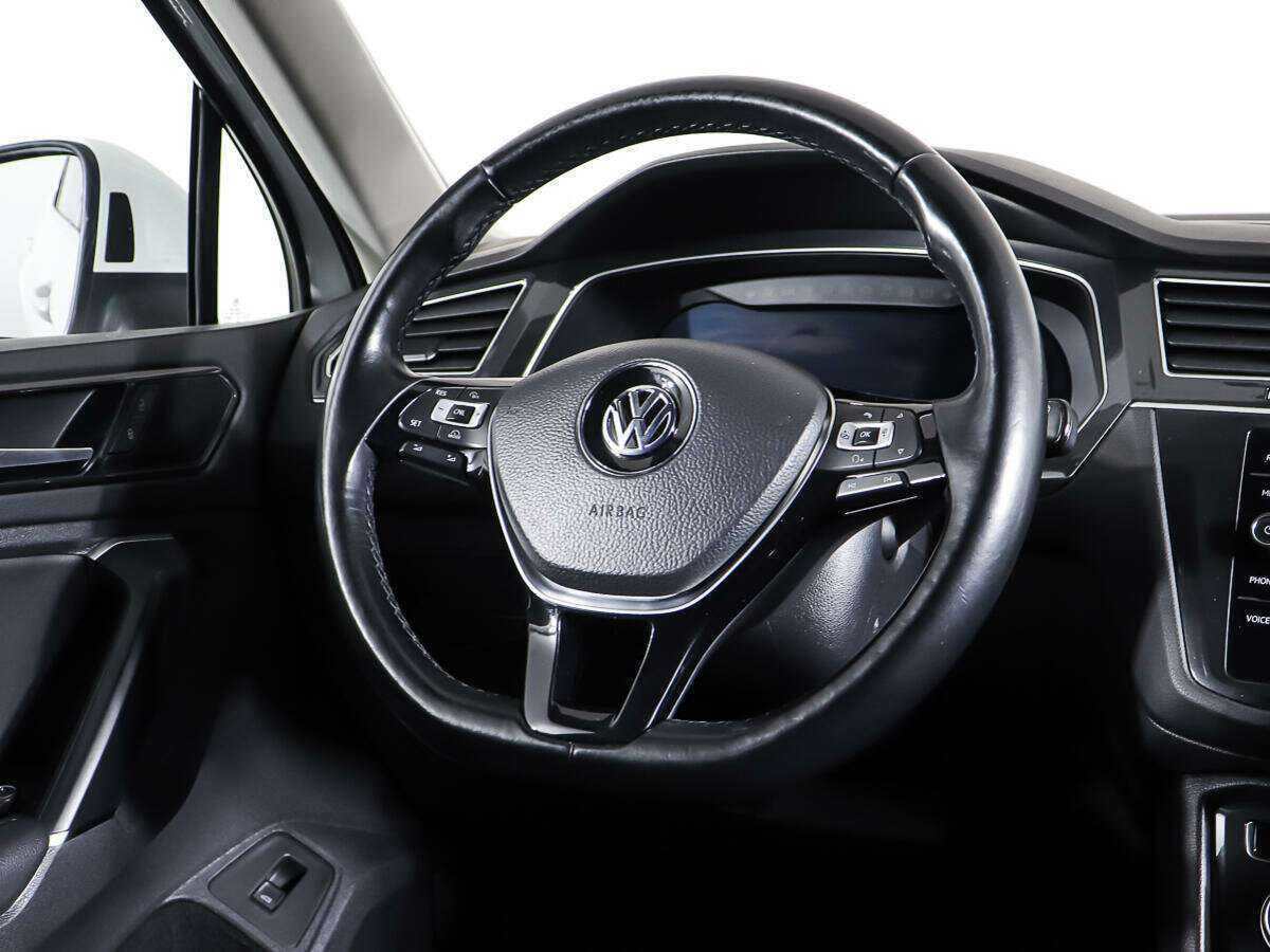 Volkswagen Tiguan 2018 года с пробегом. Фото: #14
