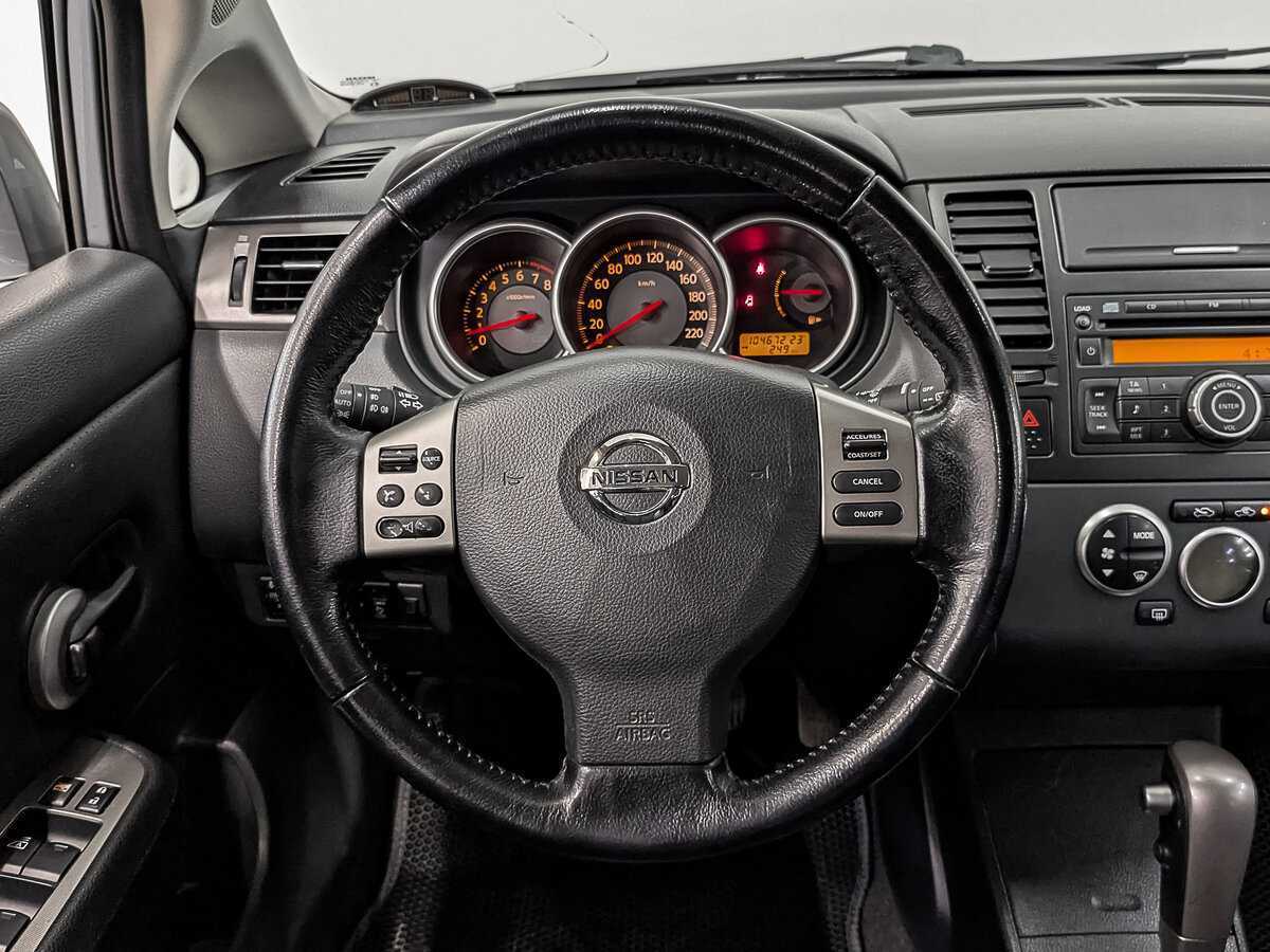 Nissan Tiida 2008 года с пробегом. Фото: #20