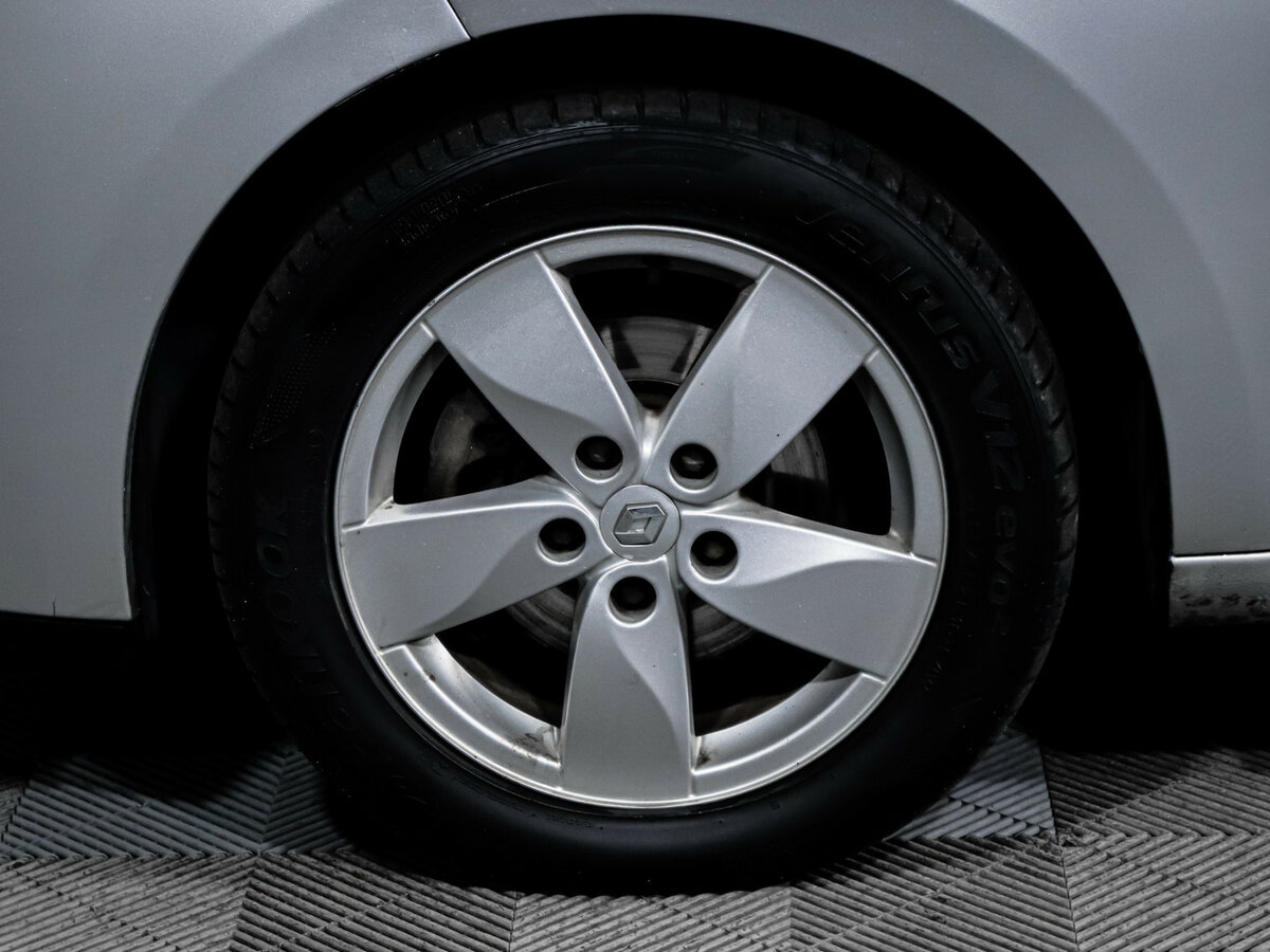 Renault Megane 2011 года с пробегом. Фото: #12