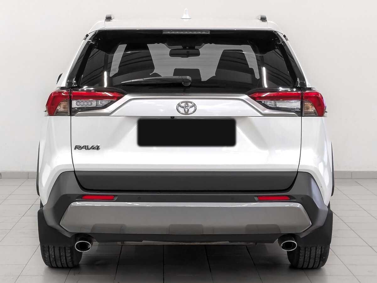 Toyota RAV4 2021 года с пробегом. Фото: #5