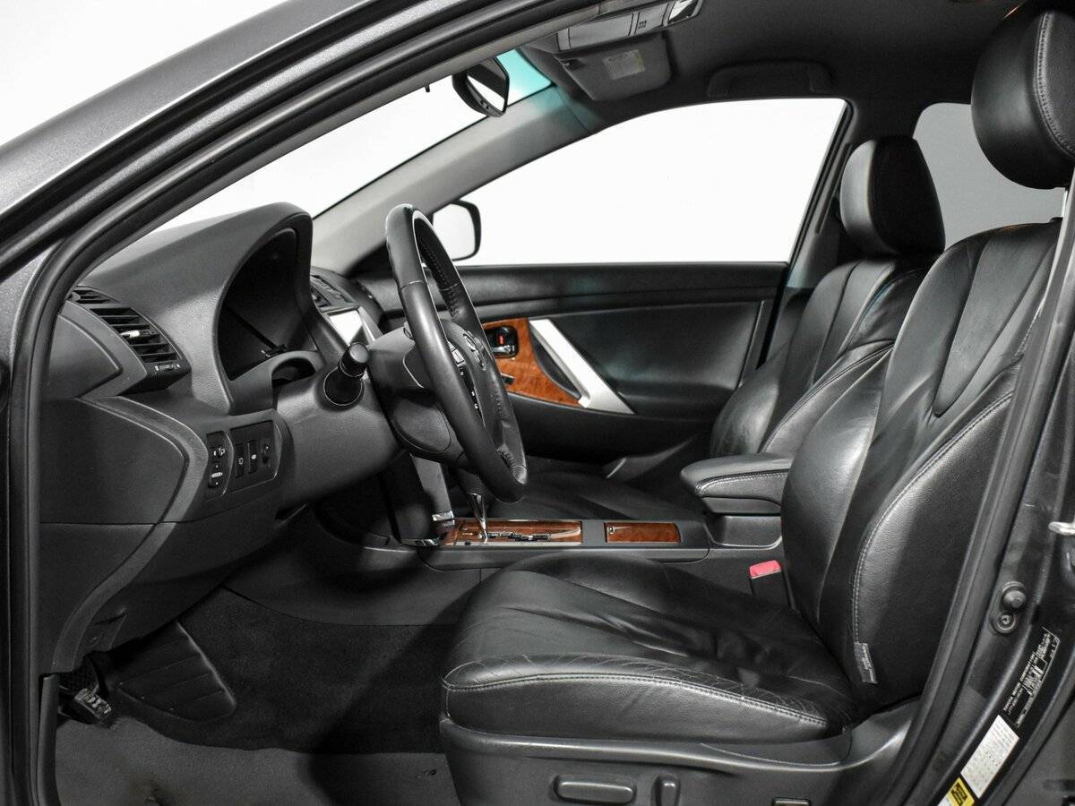 Toyota Camry 2008 года с пробегом. Фото: #8
