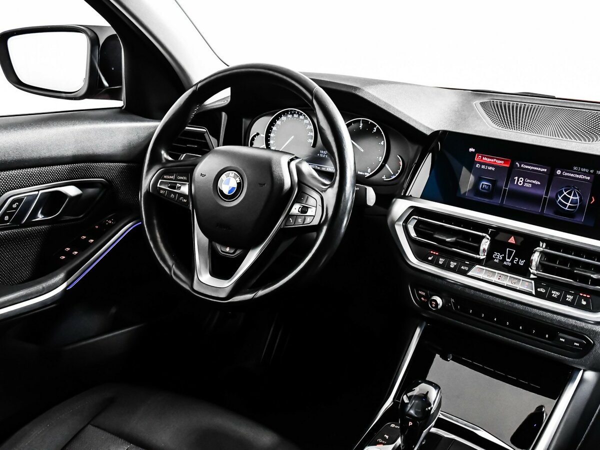 BMW 3 серии 2019 года с пробегом. Фото: #6