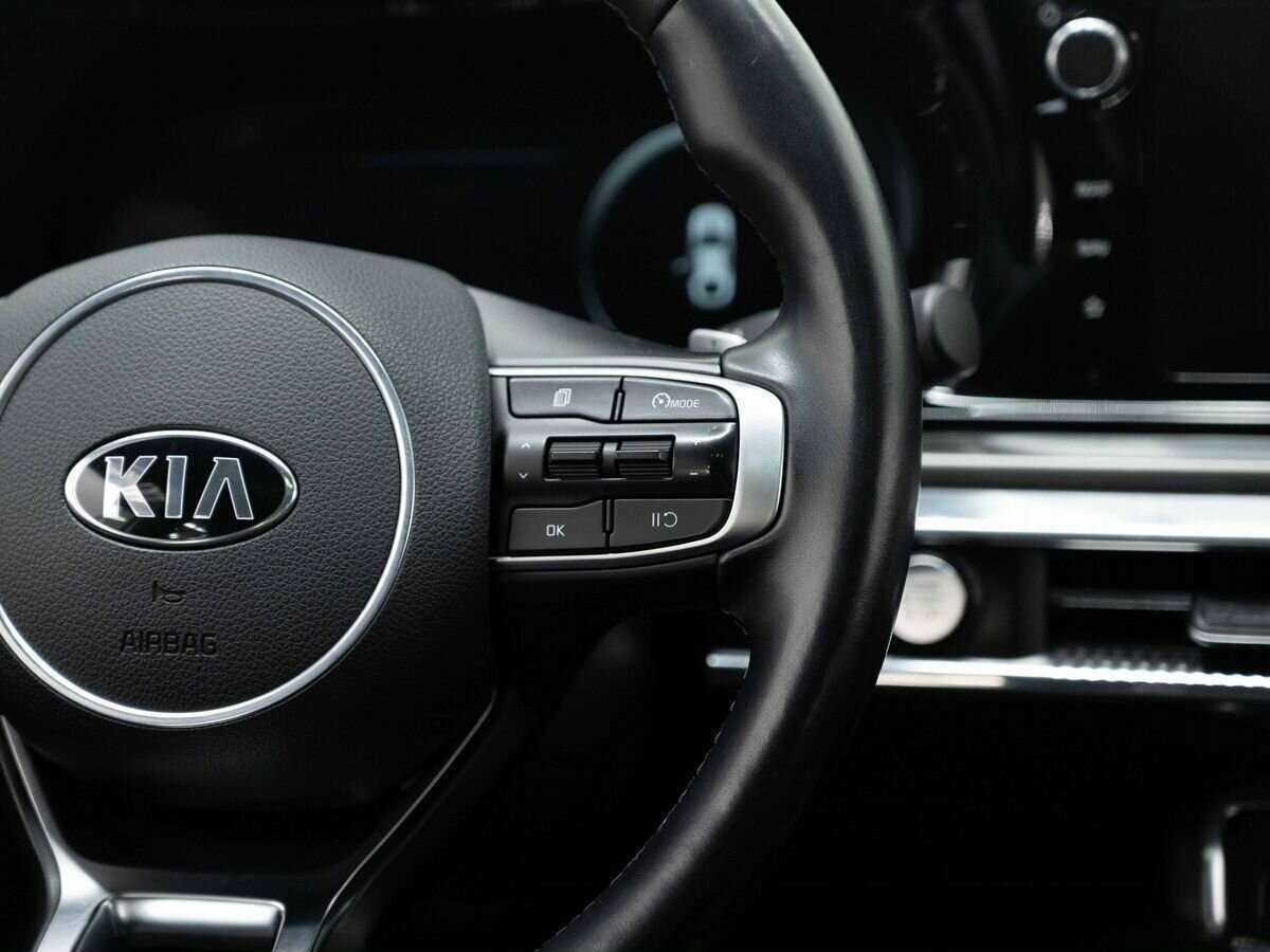 Kia K5 2021 года с пробегом. Фото: #16