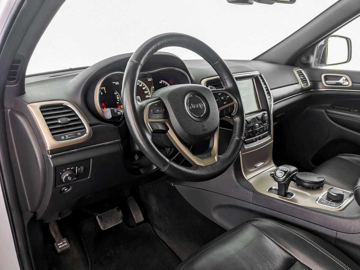 Jeep Grand Cherokee 2014 года с пробегом. Фото: #15