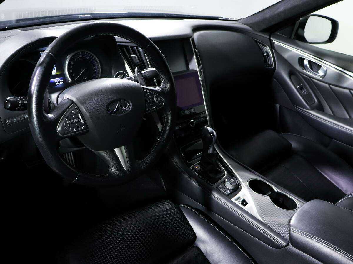 Infiniti Q50 2017 года с пробегом. Фото: #11