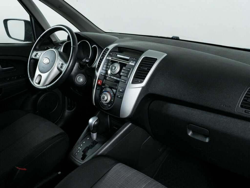 Kia Venga 2011 года с пробегом. Фото: #7