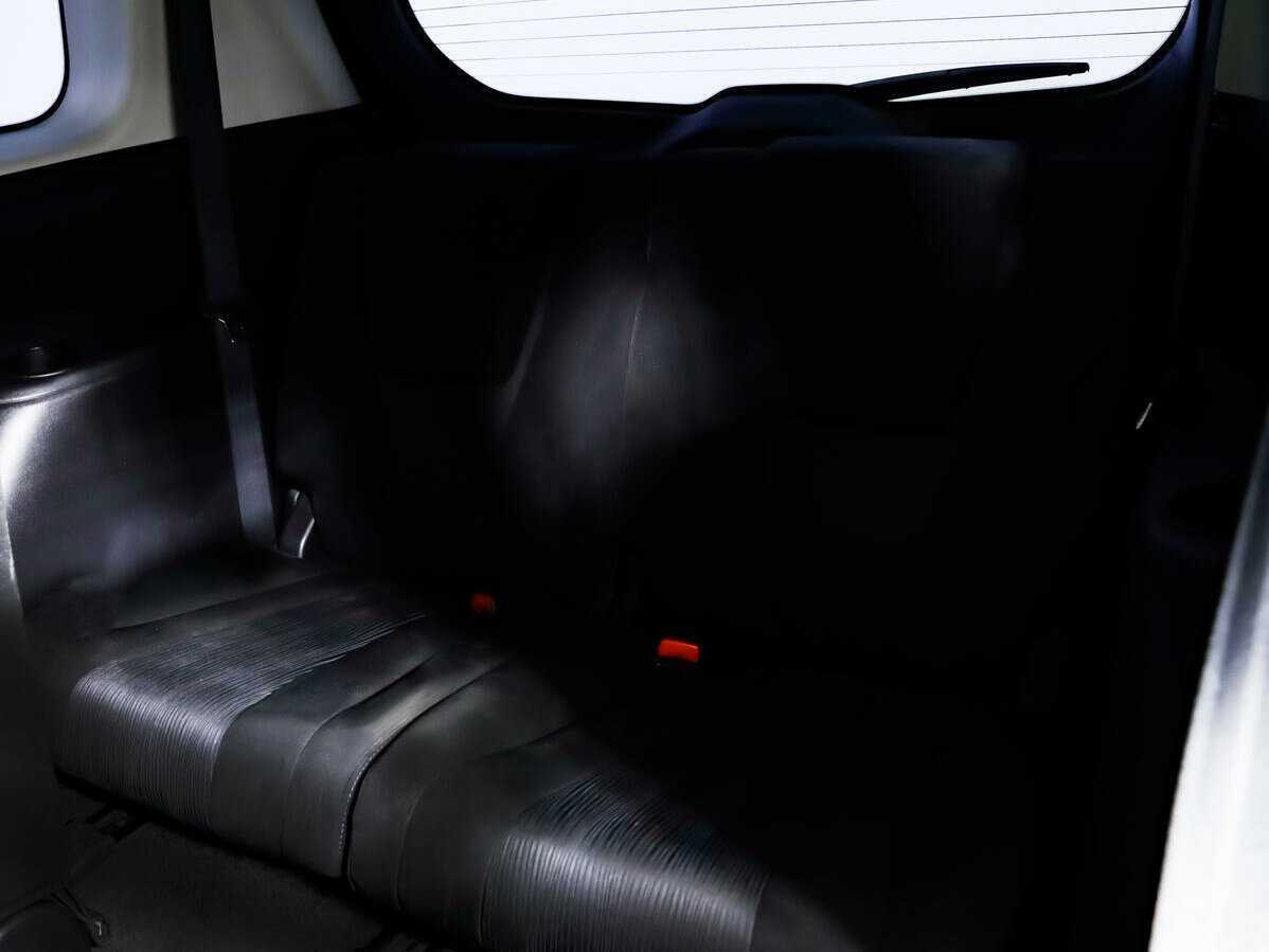 Mazda 5 2012 года с пробегом. Фото: #11