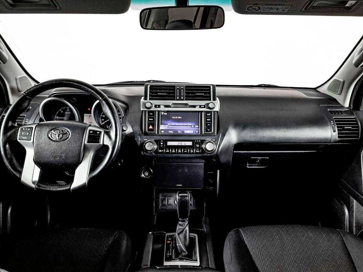 Toyota Land Cruiser Prado 2014 года с пробегом. Фото: #11