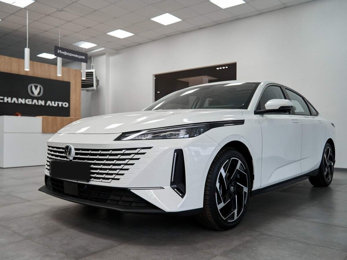 Changan Lamore 2024 года с пробегом. Фото: #0