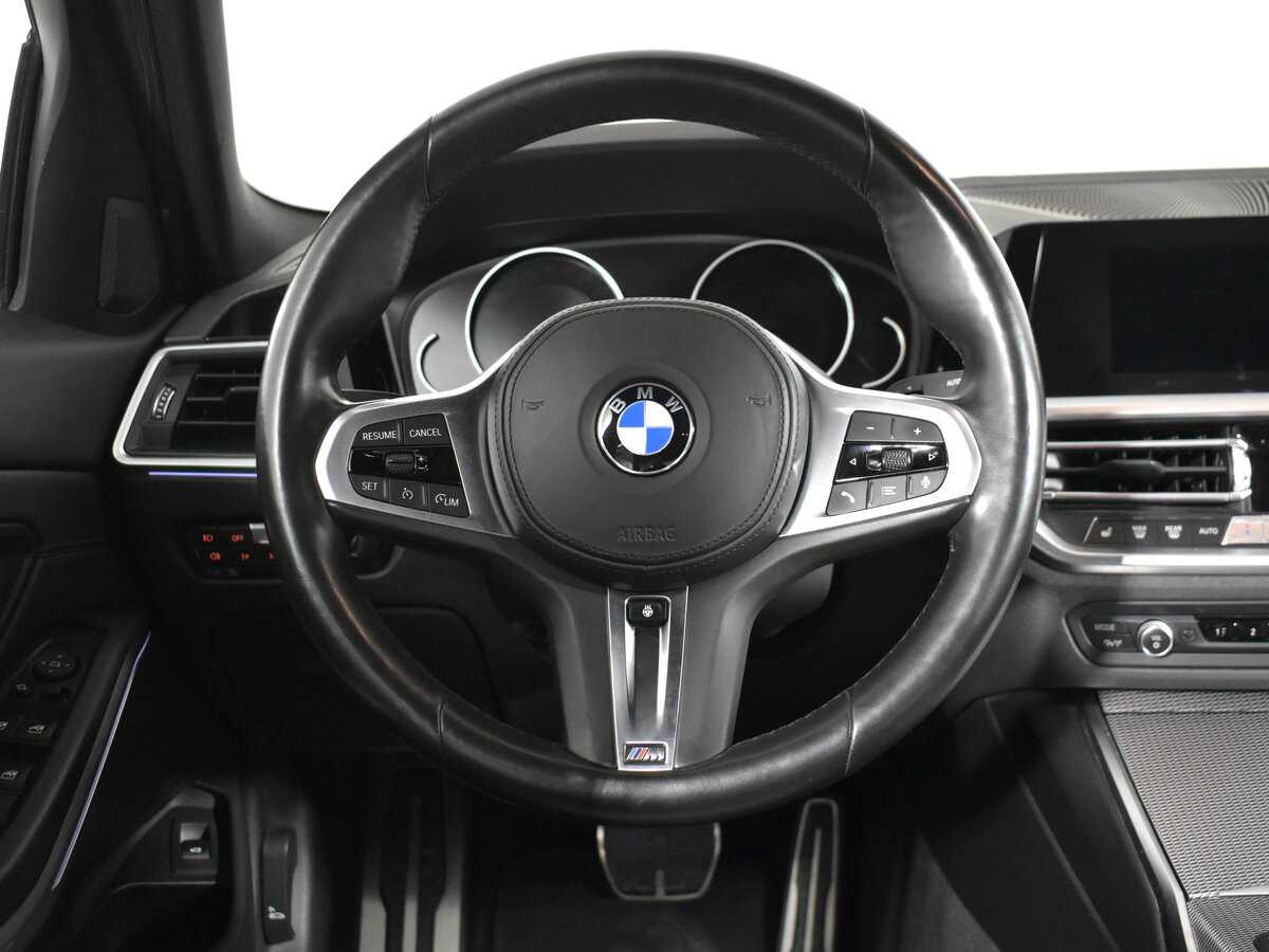 BMW 3 серии 2020 года с пробегом. Фото: #6