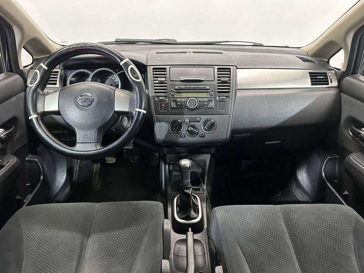 Nissan Tiida 2010 года с пробегом. Фото: #8