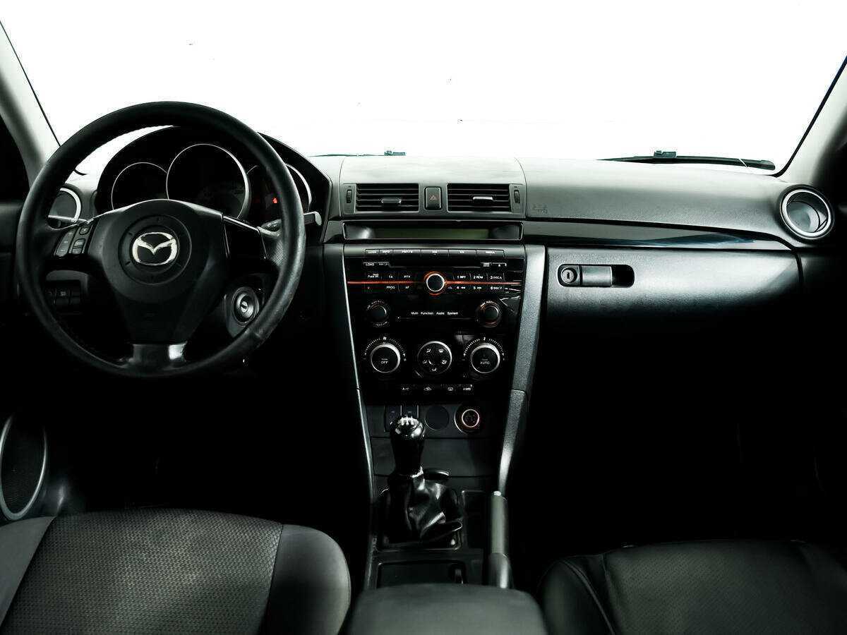 Mazda 3 2008 года с пробегом. Фото: #10