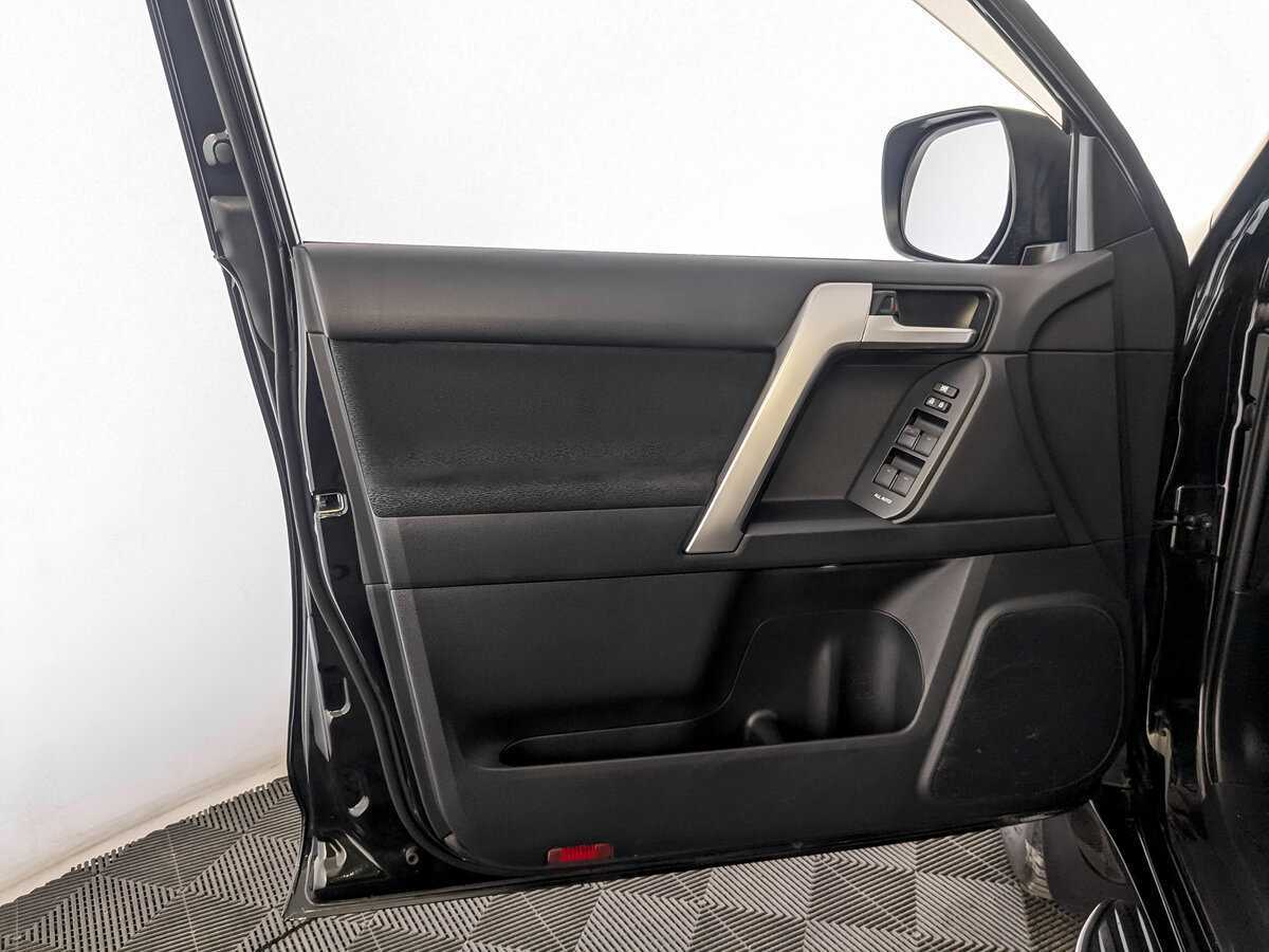 Toyota Land Cruiser Prado 2021 года с пробегом. Фото: #16