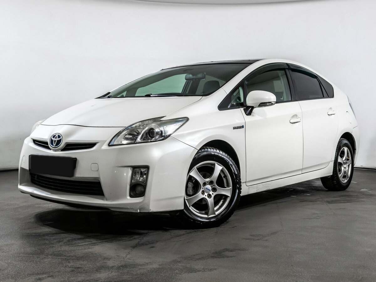 Toyota Prius 2009 года с пробегом. Посмотреть фото