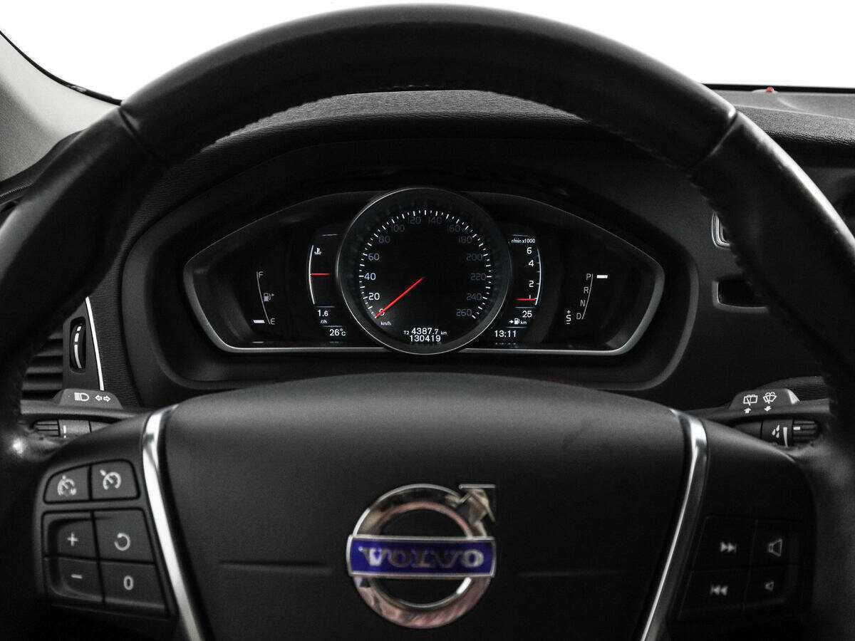Volvo V40 Cross Country 2014 года с пробегом. Фото: #15