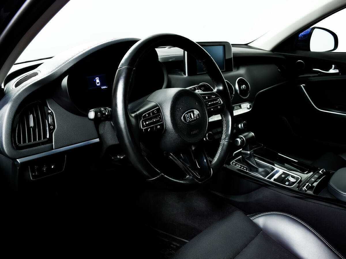 Kia Stinger 2018 года с пробегом. Фото: #12