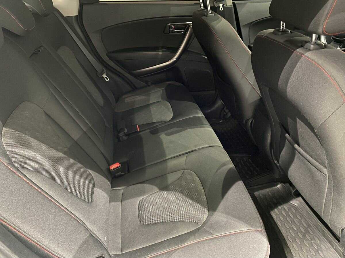 FAW Besturn X80 2017 года с пробегом. Фото: #10