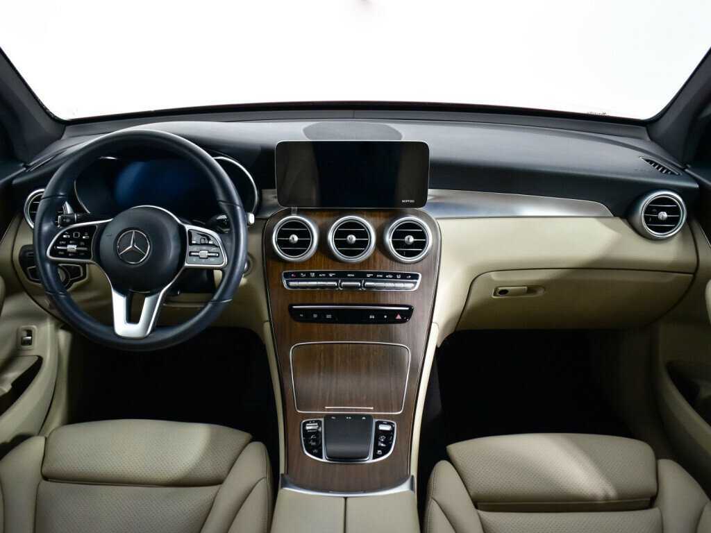 Mercedes-Benz GLC Coupe 2021 года с пробегом. Фото: #11