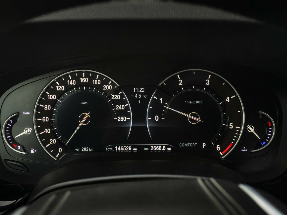 BMW 5 серии 2017 года с пробегом. Фото: #10