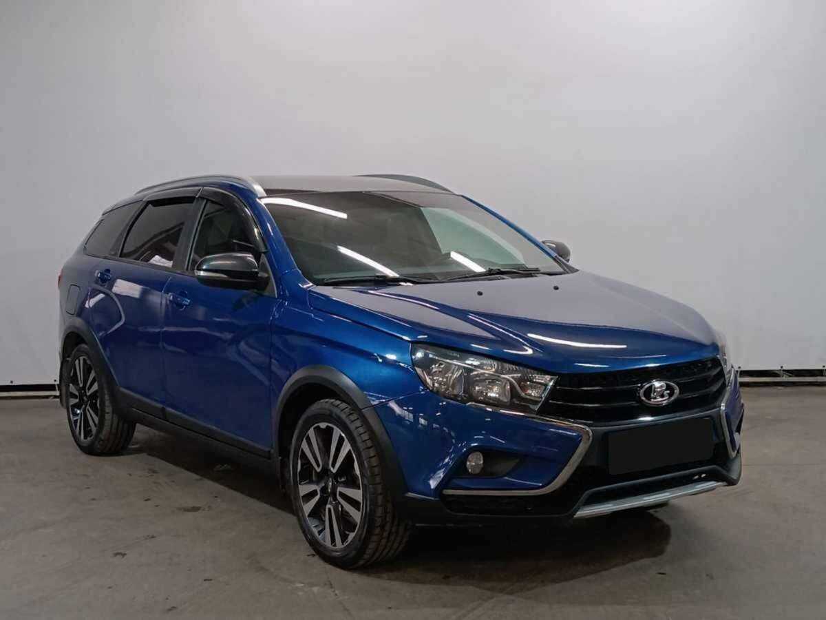 Lada (ВАЗ) Vesta 2021 года с пробегом. Фото: #2