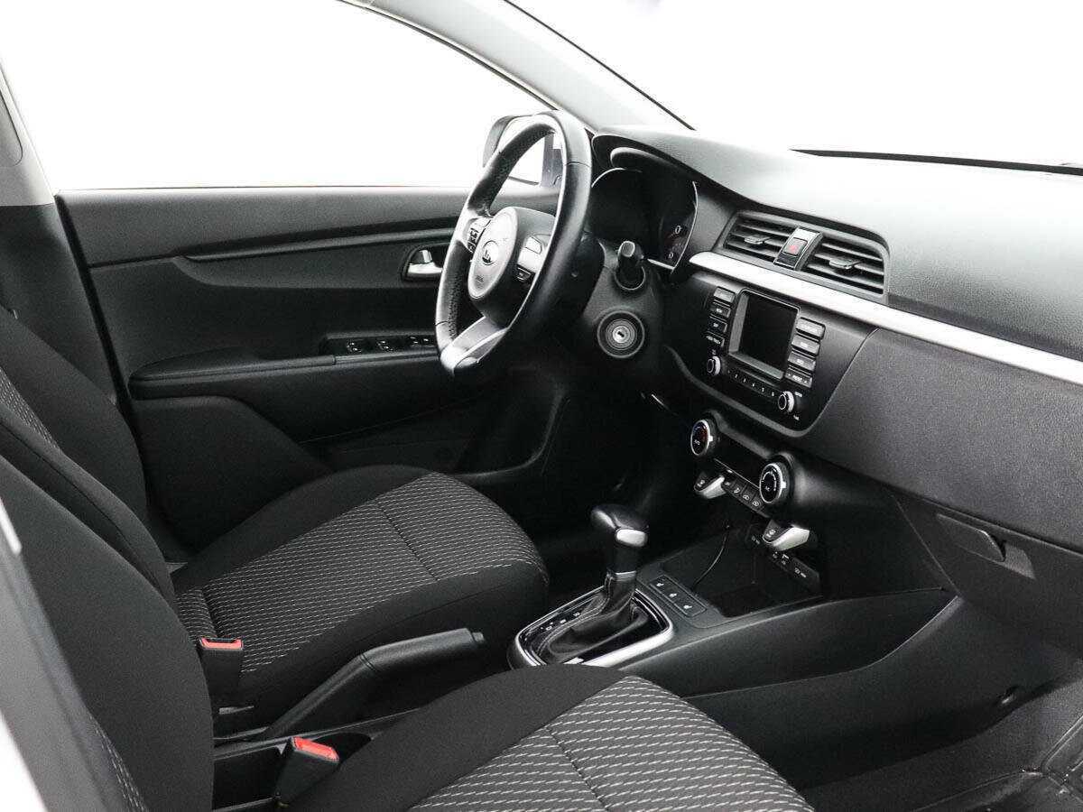 Kia Rio 2020 года с пробегом. Фото: #8